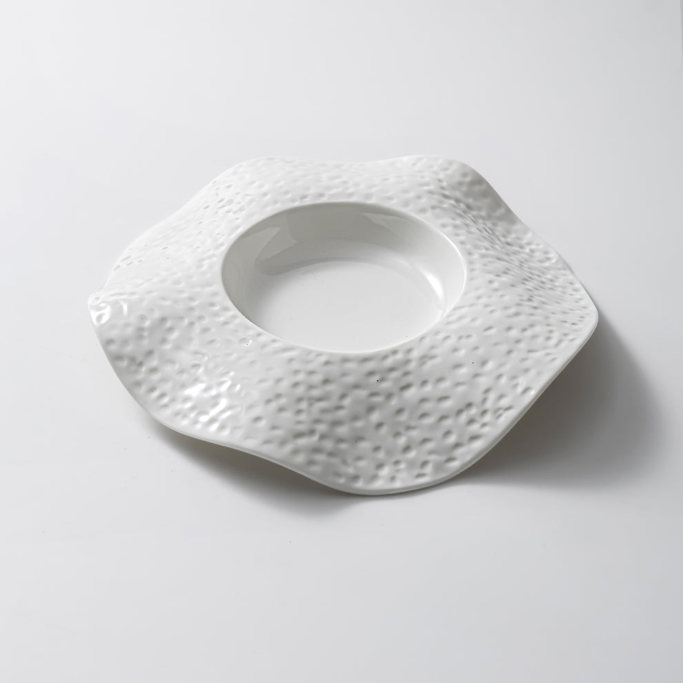 TWISTED PLATE